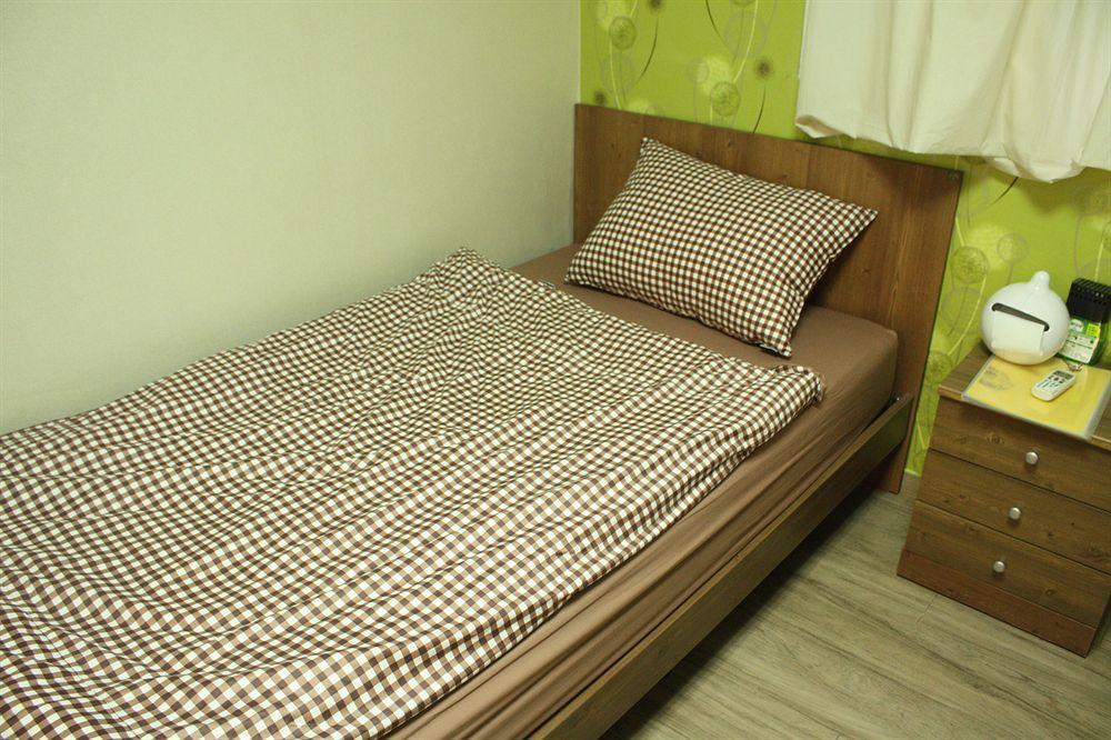 Lee & No Guesthouse Hongdae Seoel Buitenkant foto